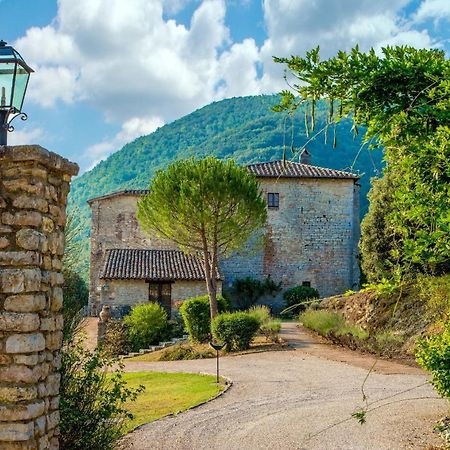 Castello Valenzino Apart otel Pierantonio Dış mekan fotoğraf